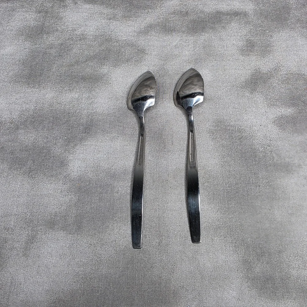 (X2) Stainless Steel Grapefruit Spoons 6.25